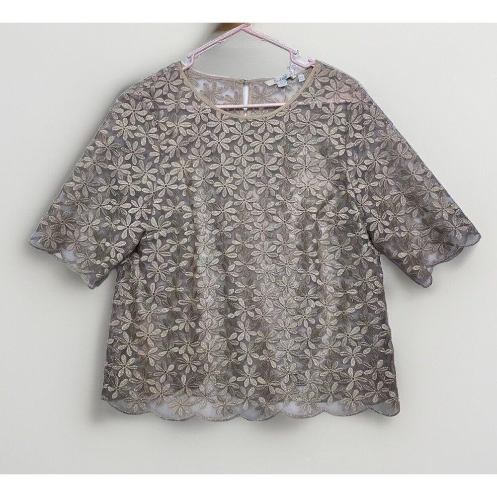 Boden Floral Embroidered Short Sleeve Blouse in Taupe and Cream